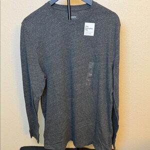 Men's Charcoal Long Sleeve Tee